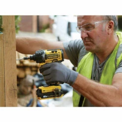 Stanley FMC645D2 Visseuse à Impacts 1/4" 18V 2Ah 180Nm 2x Batteries Coffret 5 Stanley FMC645D2 Visseuse à Impacts 1/4" 18V 2Ah 180Nm 2x Batteries Coffret -Outil de découpe Soldes 28826633 3